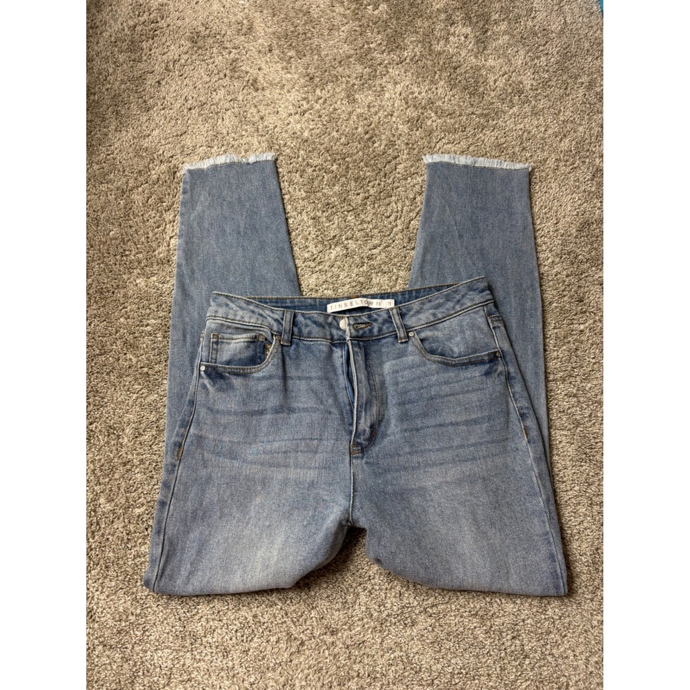 Tinseltown High Rise Straight Leg Jeans Medium Wash Raw Hem Size 11 RSB023986A